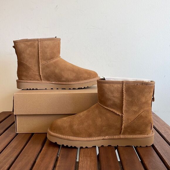 UGG Classic Mini Side Logo II Chestnut Women Size 7 - Picture 4 of 15